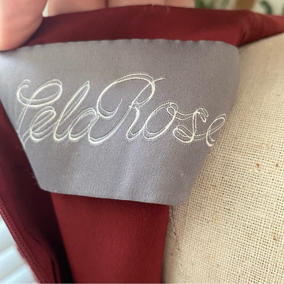 WOMAN FLORAL-PRINT SILK-TAFFETA
DRESS BURGUNDY size 4 - Picture 8 of 10